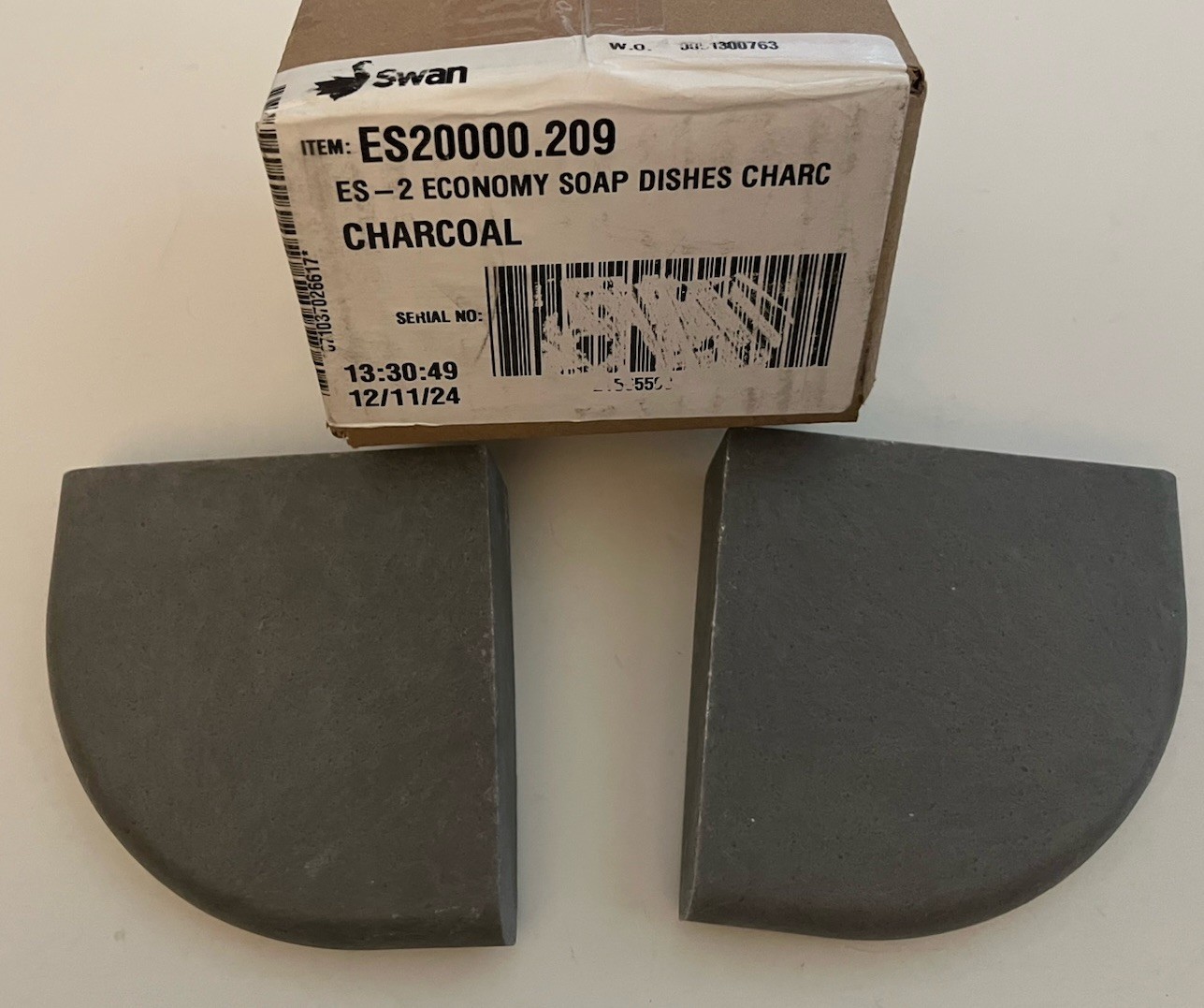 Swan ES20000.209 ES-2 Solid Corner Soap Dish Limestone Charcoal Gray B6