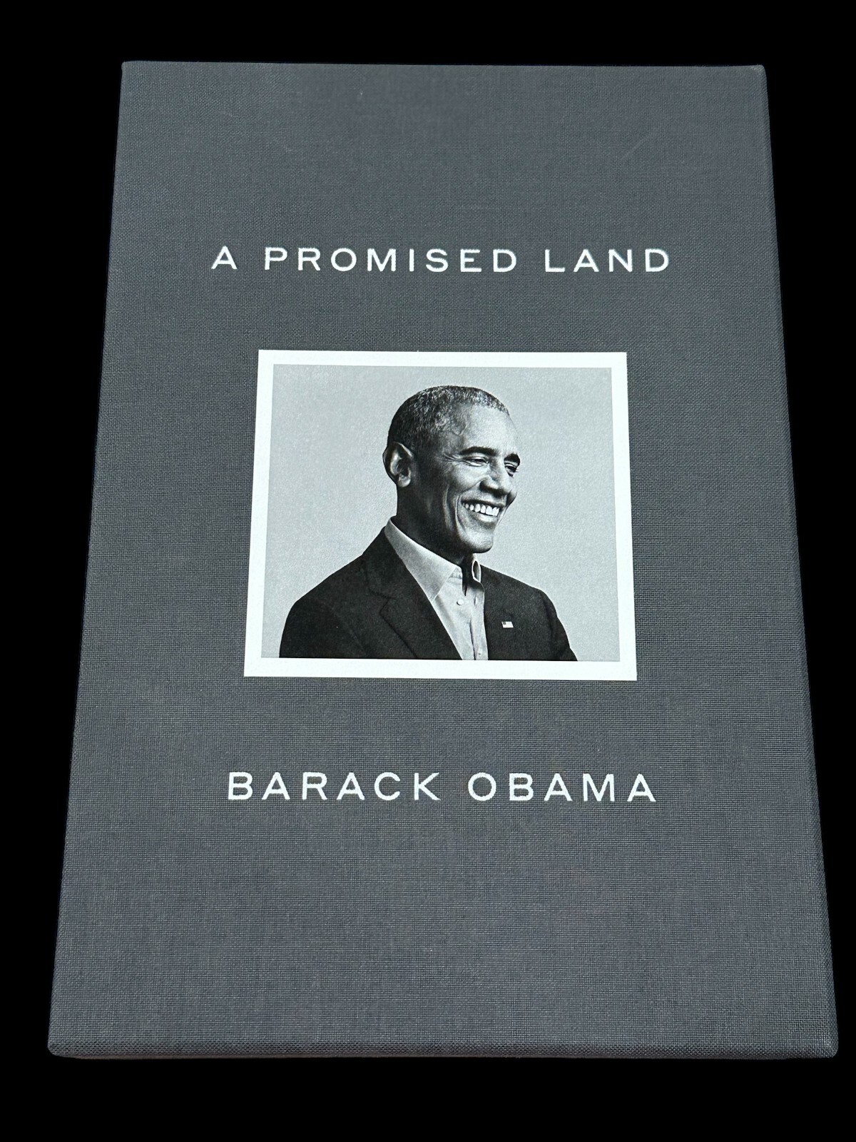 Barack Obama US President Senator A Promised Land Rare Signed Autograph Book JSA