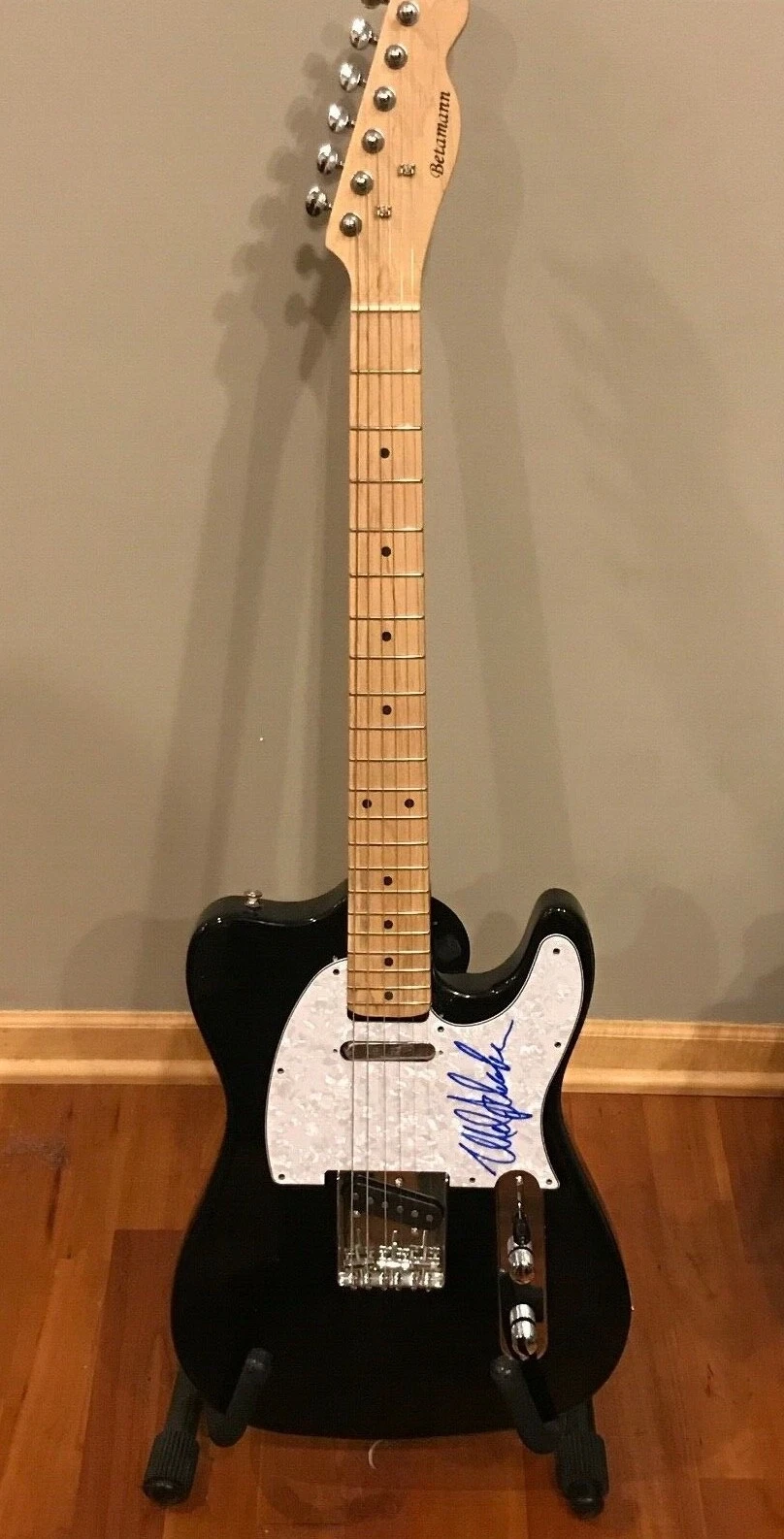 * MEL SCHACHER * signed electric guitar * GRAND FUNK RAILROAD * PROOF * 1