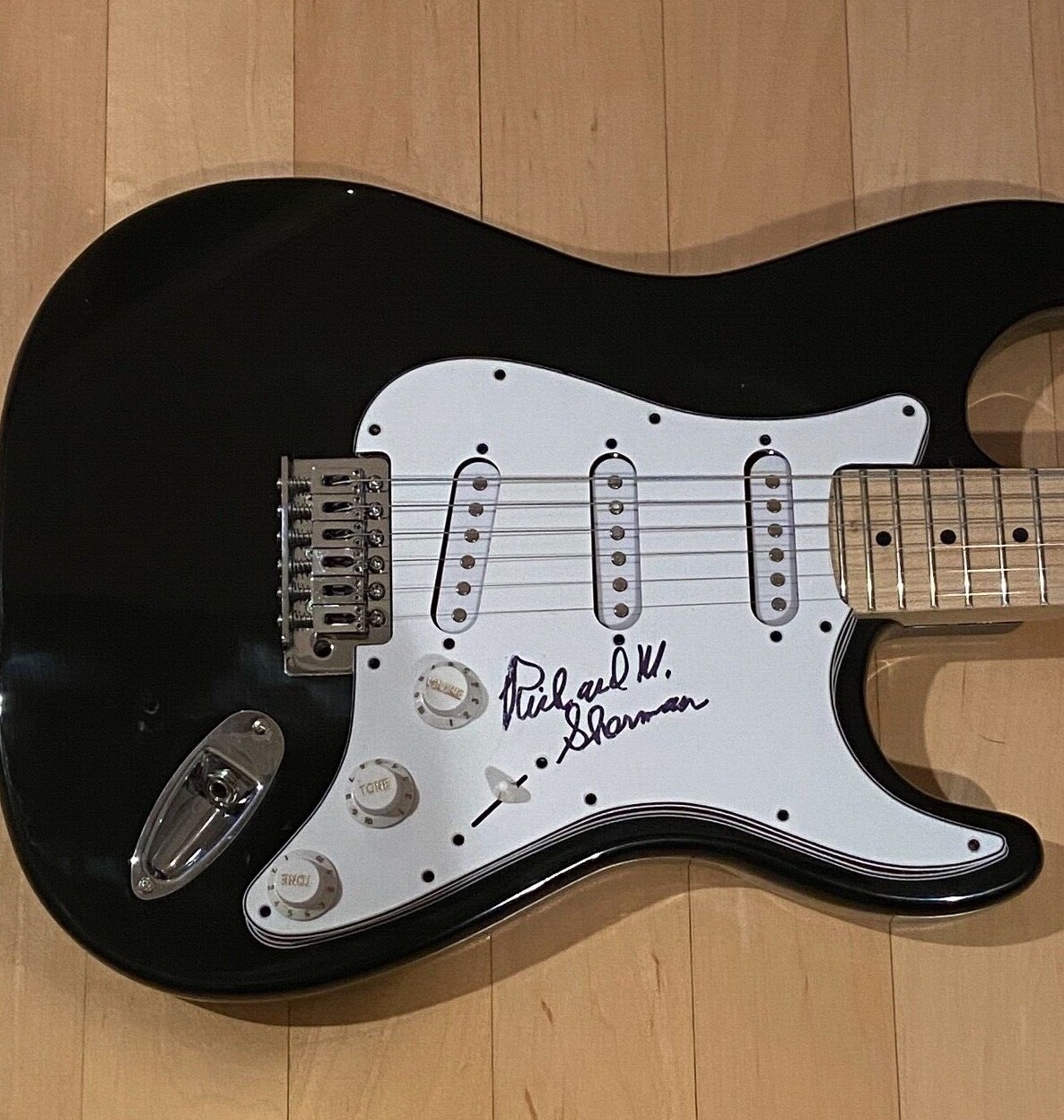 * RICHARD M. SHERMAN * signed electric guitar * DISNEY COMPOSER * COA * 1