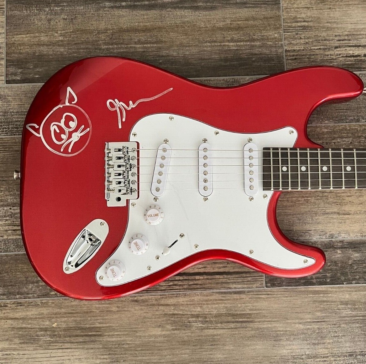 * GARY VAYNERCHUK * signed electric guitar * VEECON * FRIENDS * 1/1 RARE SKETCH