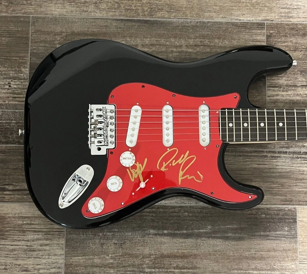 * ANVIL * signed electric guitar * ROBB REINER & STEVE 