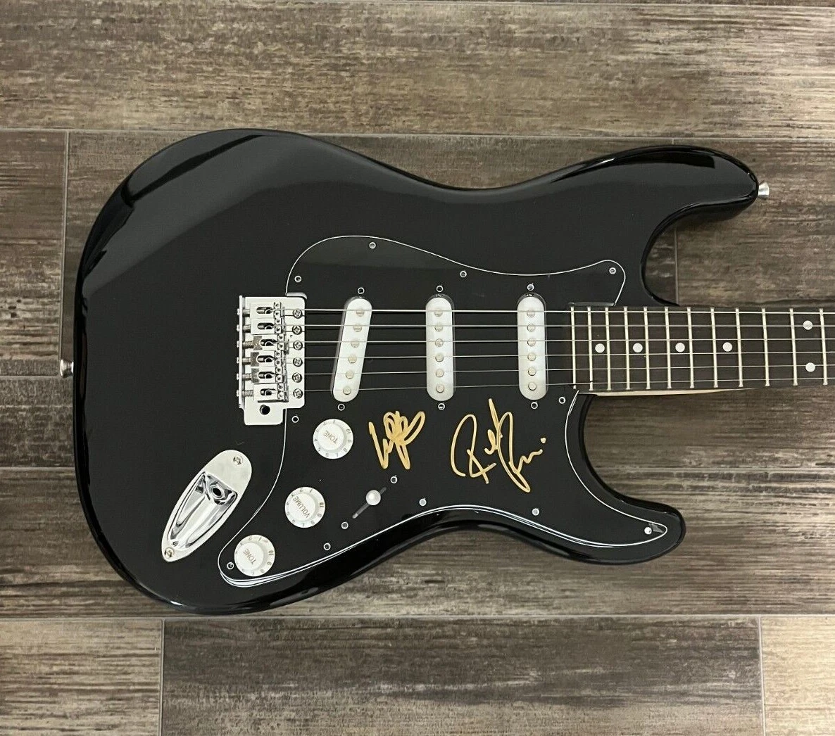 * ANVIL * signed electric guitar * ROBB REINER & STEVE 