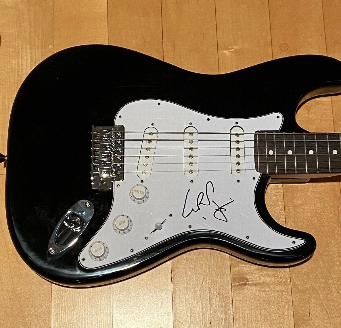 * CURT SMITH * signed electric guitar * TEARS FOR FEARS * COA * 3