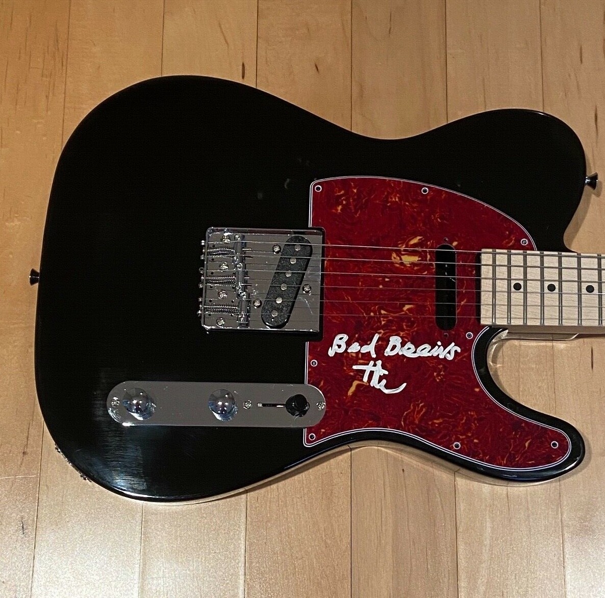 * H.R. * signed electric guitar * BAD BRAINS * HUMAN RIGHTS * COA * 2