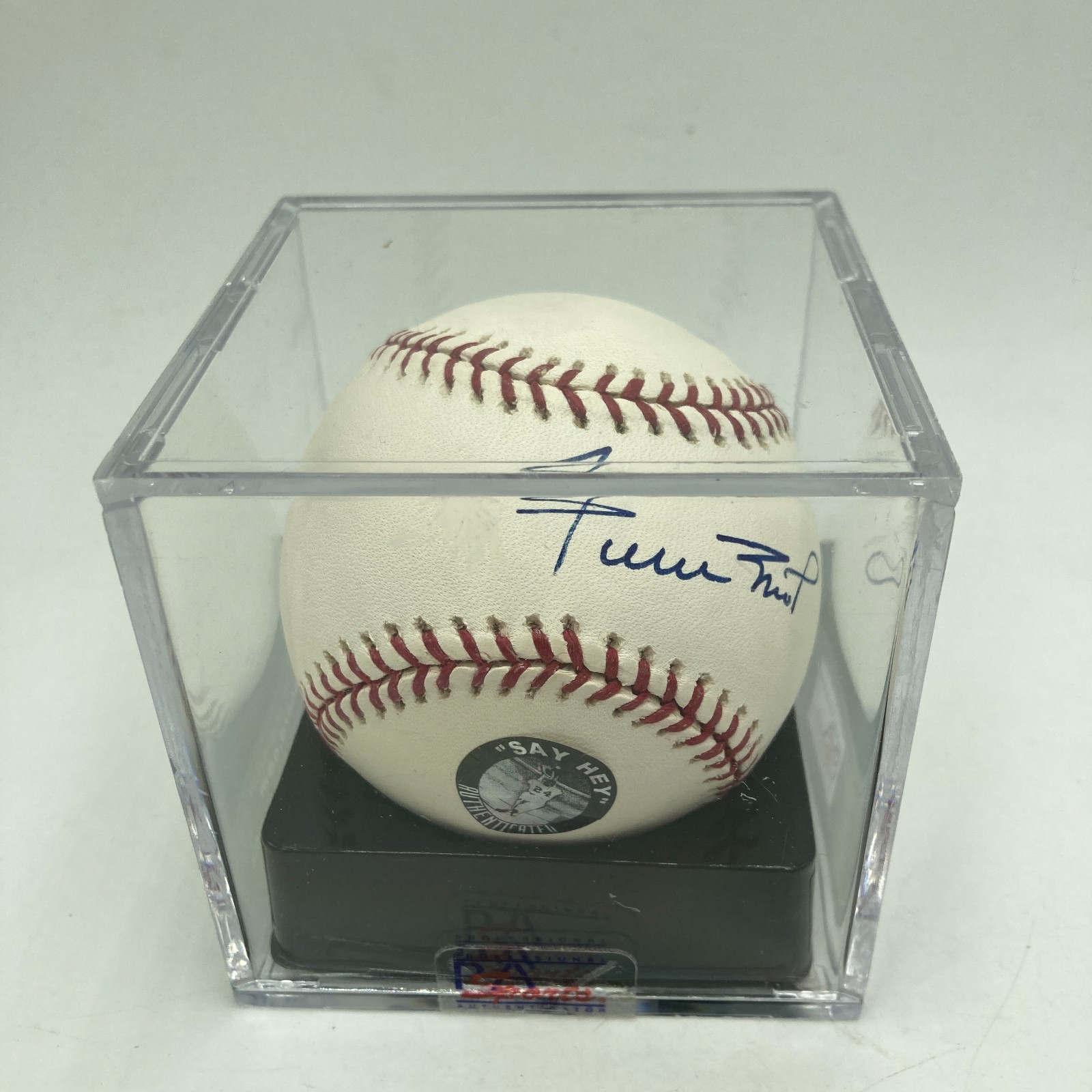 Willie Mays Signed Major League Baseball PSA DNA Graded 10 GEM MINT