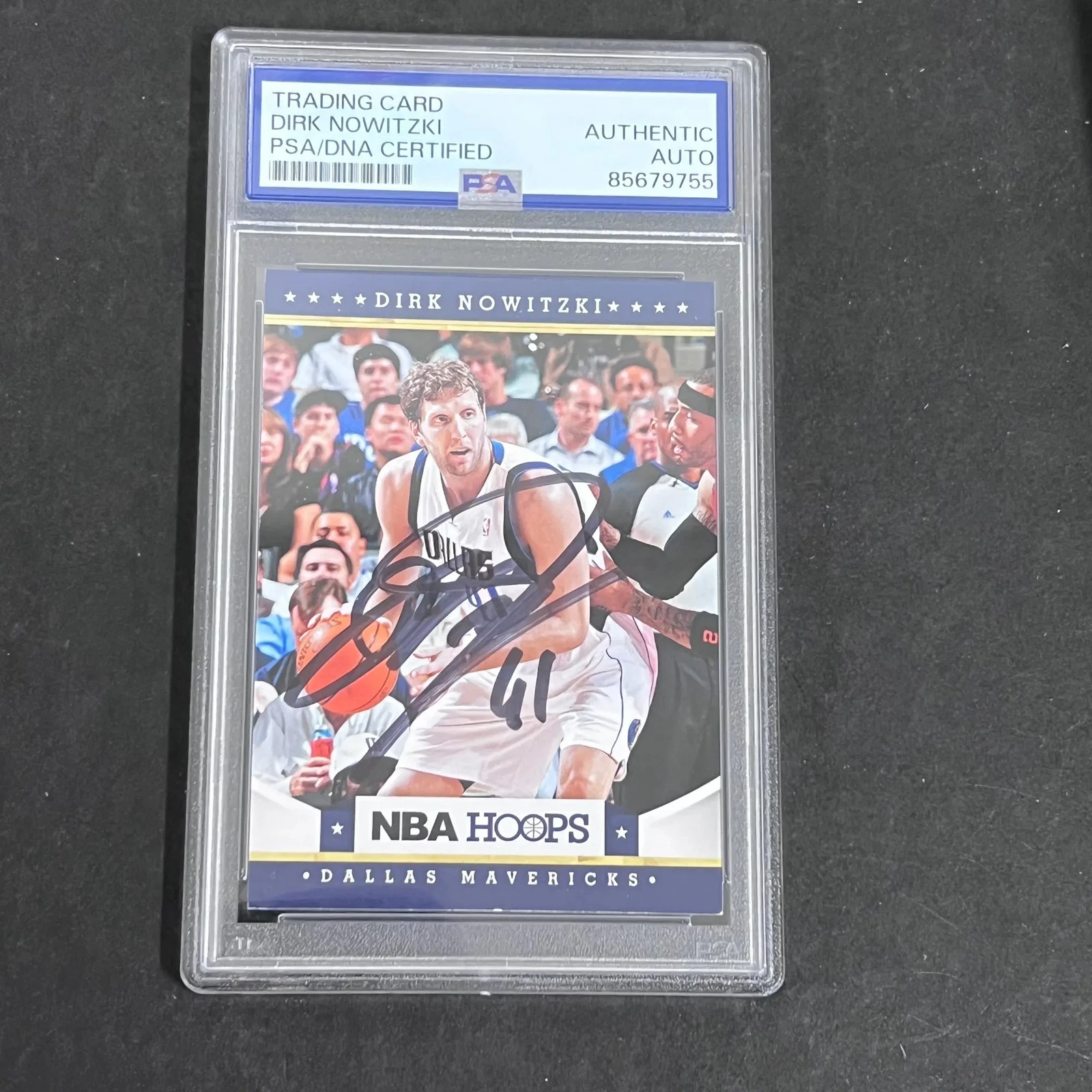 2012 Dirk Nowitzki Panini NBA Hoops#37 Signed Card PSA Auto Auth Autographed
