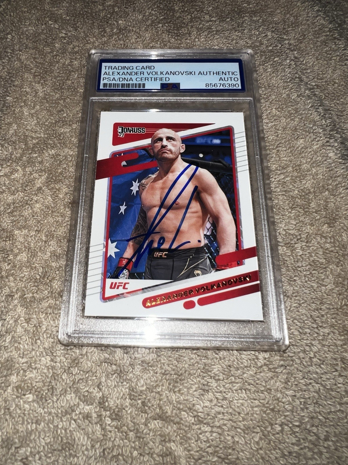 Alexander Volkanovski Signed 2022 Donruss Trading Card Champ PSA/DNA