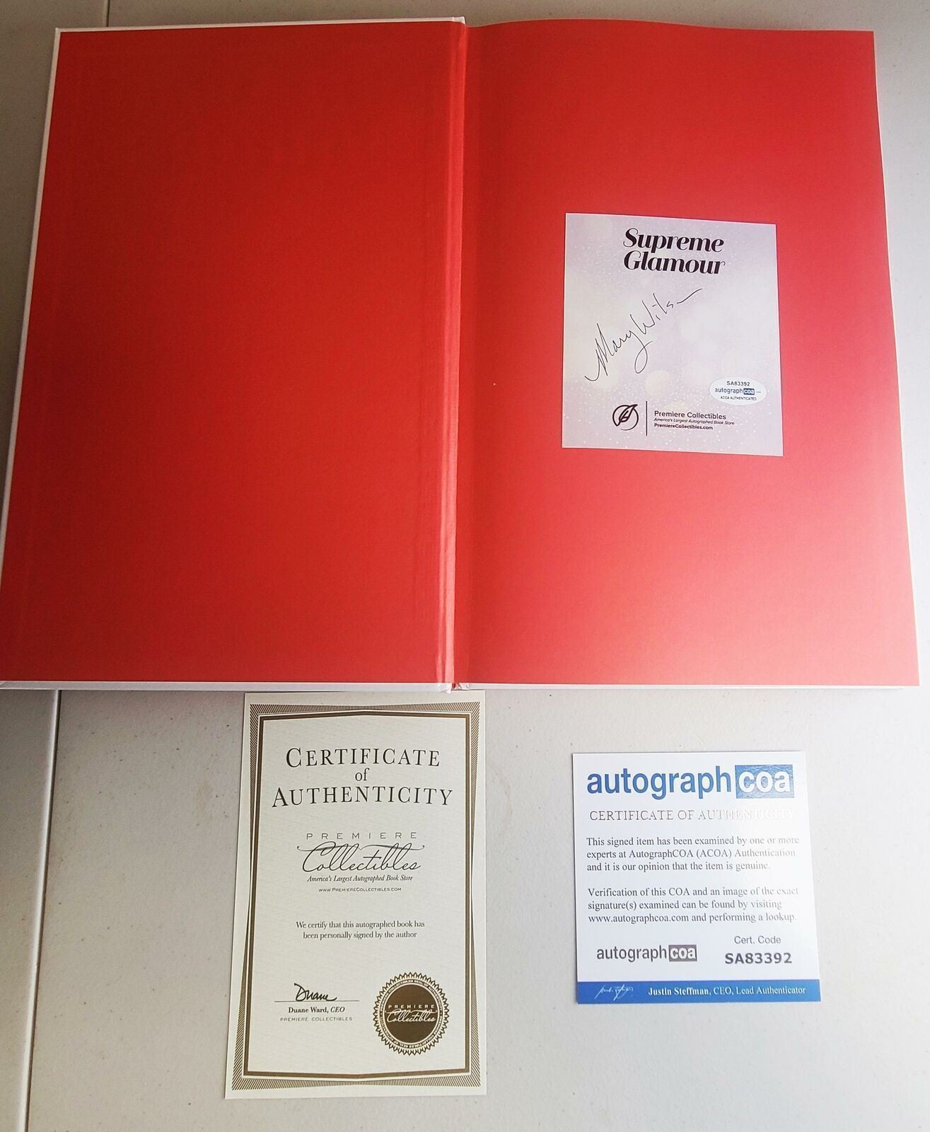 Mary Wilson Supreme Glamour Signed Autographed Book ACOA