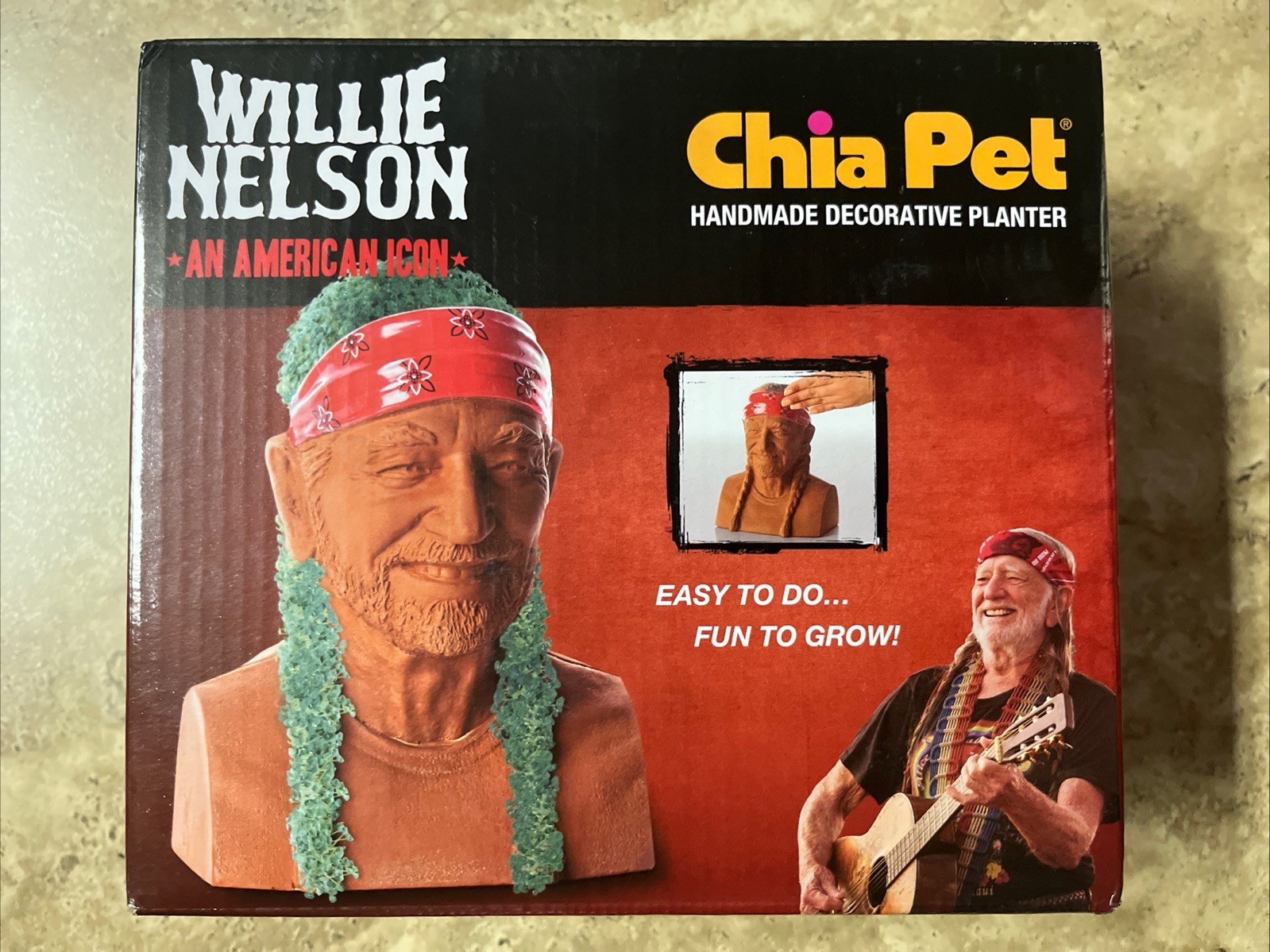 Cha Cha Chia Pet Planter - Willie Nelson All American Icon