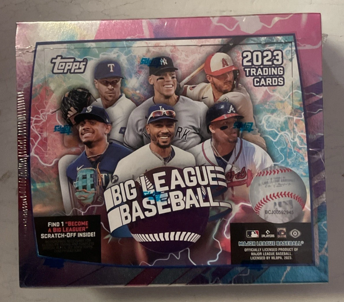 BIG LEAGUE BASEBALL  2023 TOPPS TRADING CARDS BOX