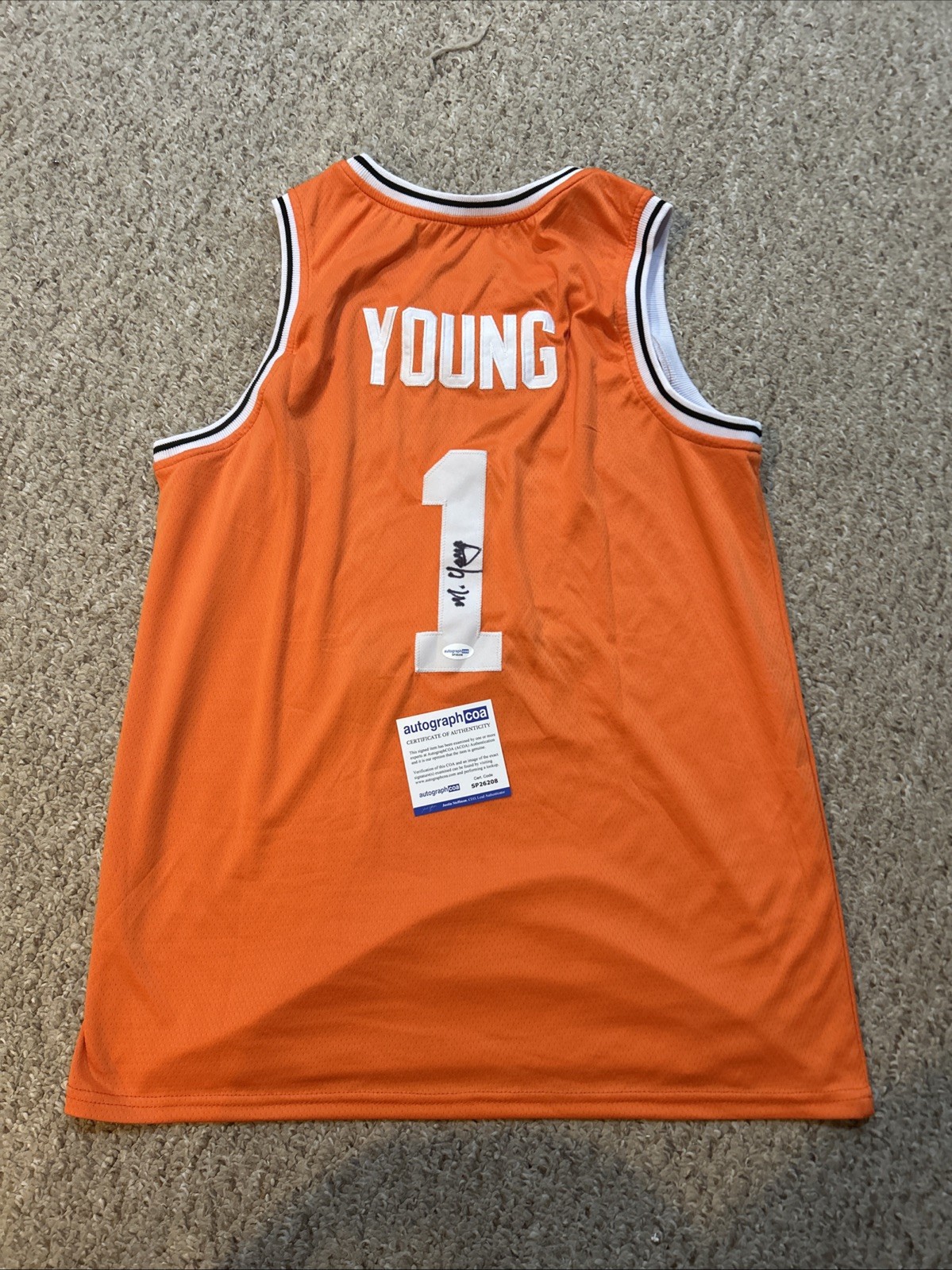 VIRGINA TECH HOKIES- MIKE YOUNG SIGNED AUTOGRAPH JERSEY ACOA BASKETBALL COACH