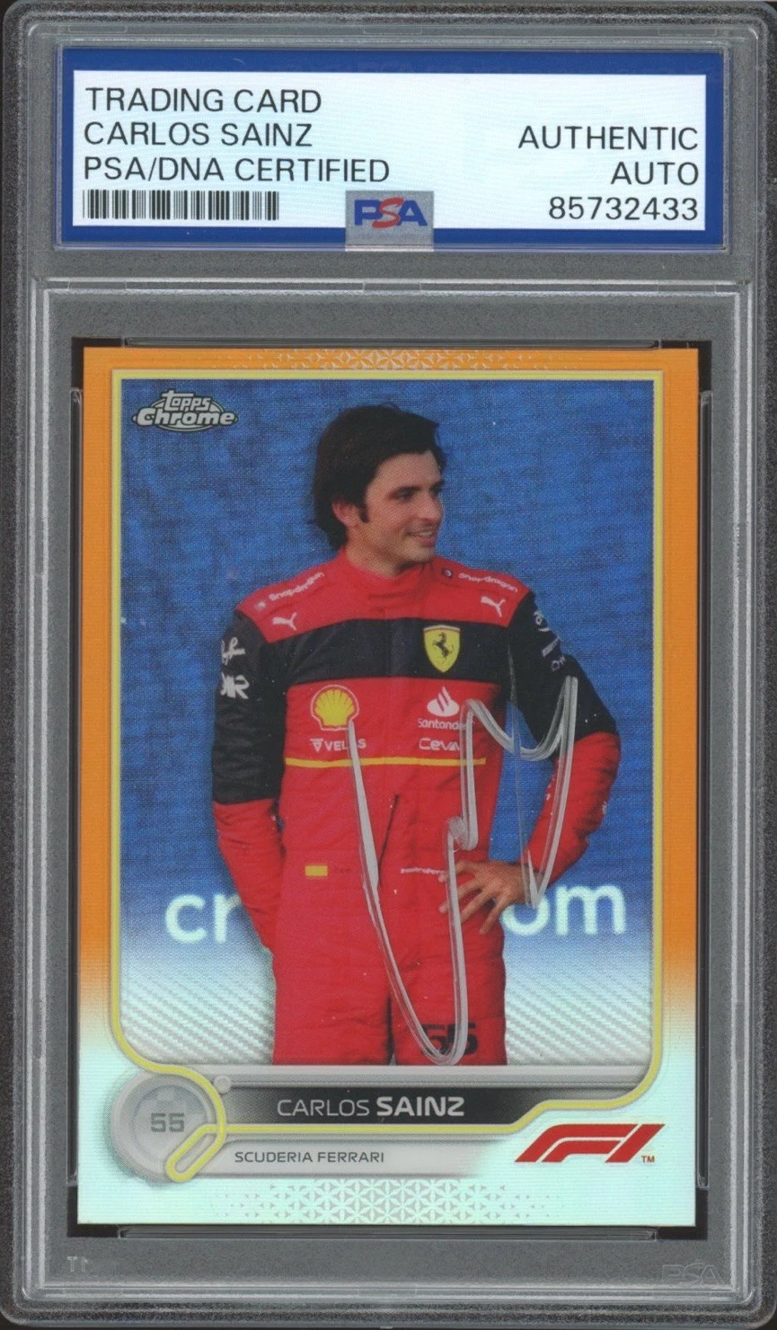 2022 Topps Chrome F1 #32 Carlos Sainz Signed Orange Refractor /25 PSA/DNA AUTO
