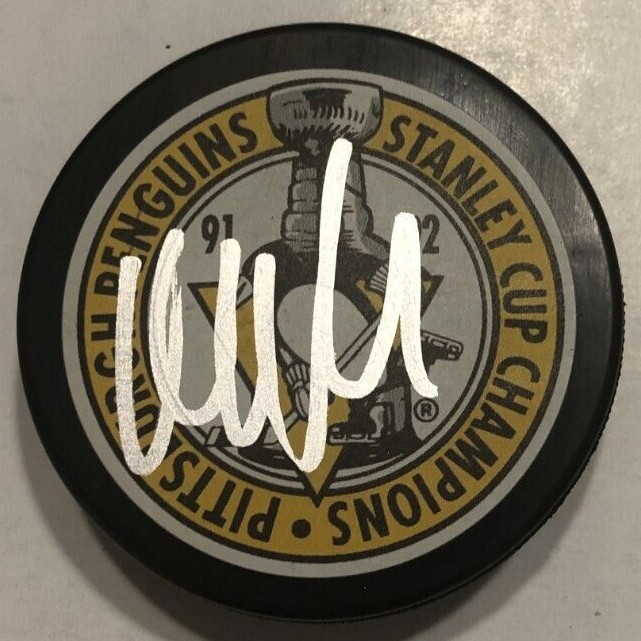 ULF SAMUELSSON SIGNED PITTSBURGH PENGUINS 91/92 STANLEY CUP PUCK W/ CASE COA