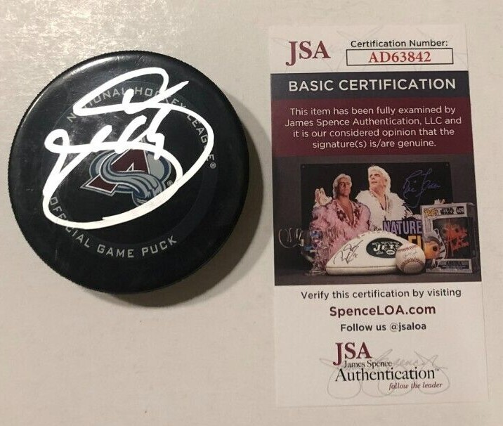 JOE SAKIC SIGNED COLORADO AVALANCHE OFFICIAL GAME HOCKEY PUCK W/ CASE JSA COA