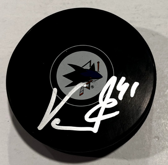 VITEK VANECEK SIGNED SAN JOSE SHARKS HOCKEY PUCK W/ CASE COA
