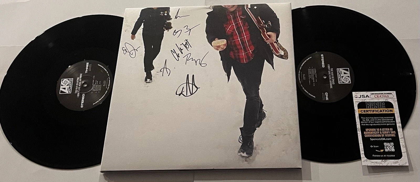 THE WAR ON DRUGS SIGNED I DON'T LIVE HERE ANYMORE LP VINYL RECORD ALBUM ADAM JSA