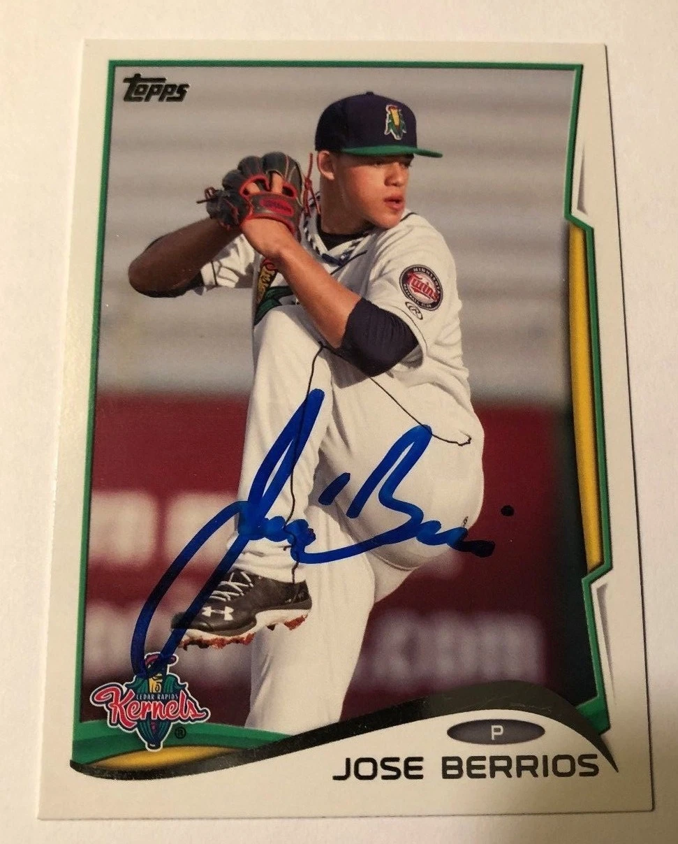 JOSE BERRIOS SIGNED 2014 TOPPS PRO DEBUT PROSPECT ROOKIE CARD AUTO