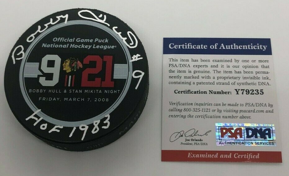 BOBBY HULL NIGHT SIGNED CHICAGO BLACKHAWKS OFFICIAL GAME PUCK W/ CASE HOF PSA