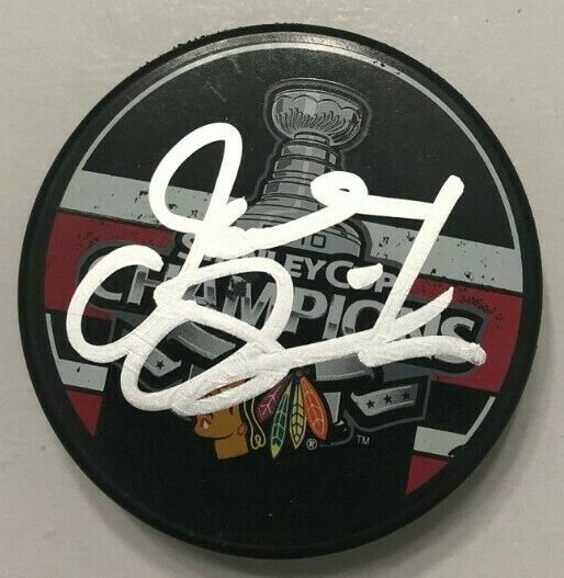 JOEL QUENNEVILLE SIGNED 2010 STANLEY CUP PUCK W/CASE CHICAGO BLACKHAWKS COA