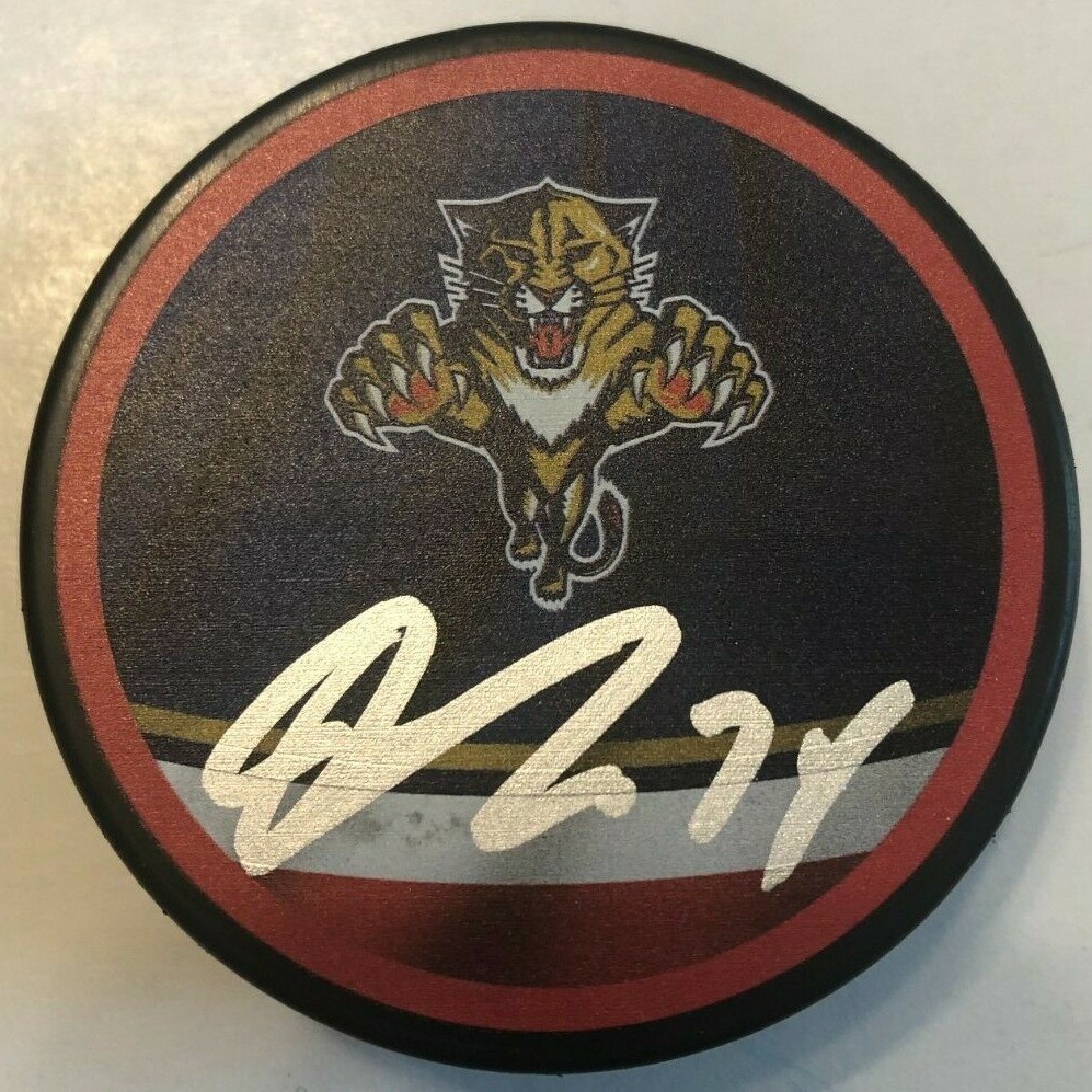 OWEN TIPPETT SIGNED FLORIDA PANTHERS REVERSE RETRO HOCKEY PUCK W/ CASE COA