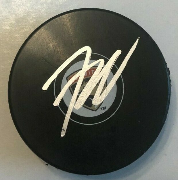 FRANK VATRANO SIGNED FLORIDA PANTHERS HOCKEY PUCK W/ CASE COA