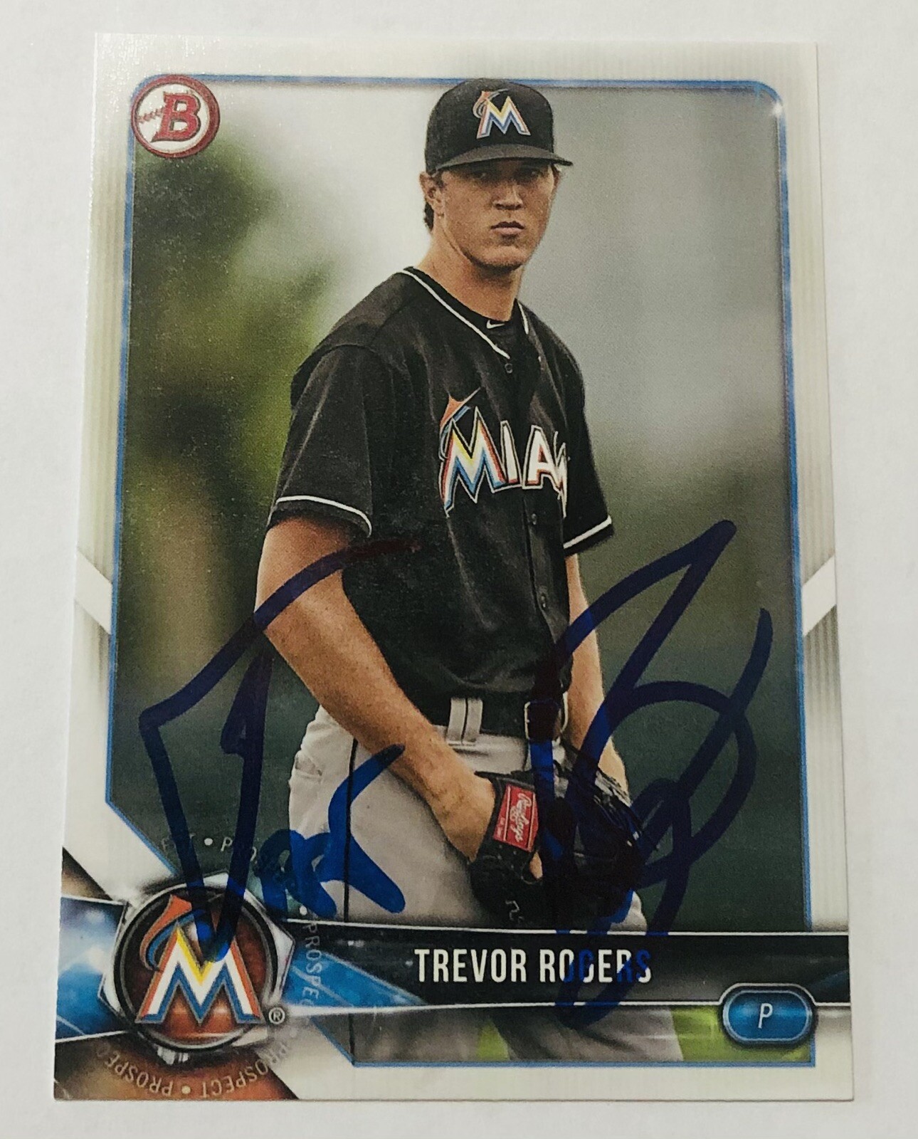 TREVOR ROGERS SIGNED 2018 BOWMAN PROSPECT ROOKIE CARD MIAMI MARLINS AUTO