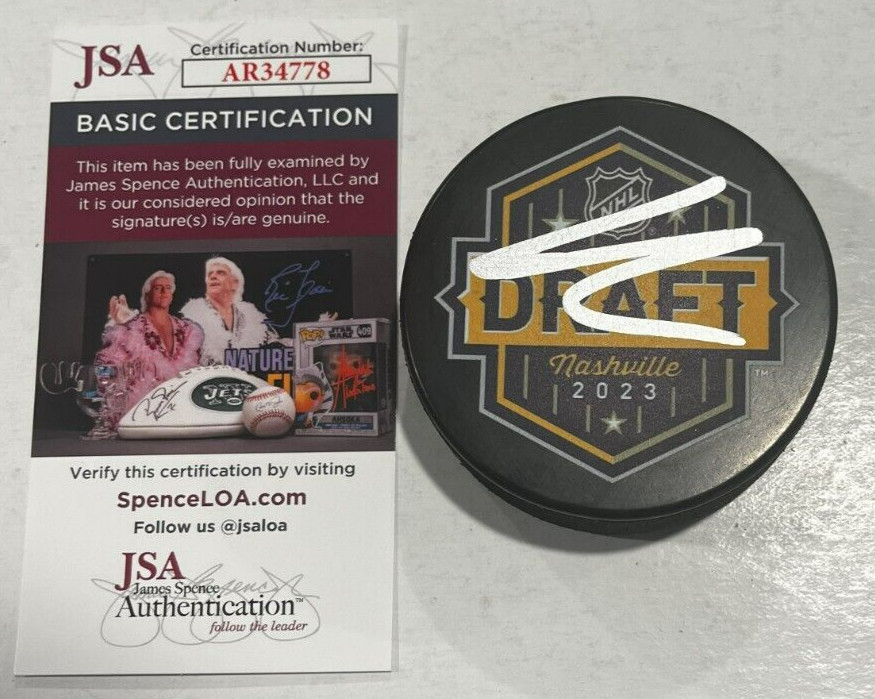 LEO CARLSSON SIGNED ANAHEIM DUCKS 2023 NHL DRAFT HOCKEY PUCK W/ CASE JSA COA