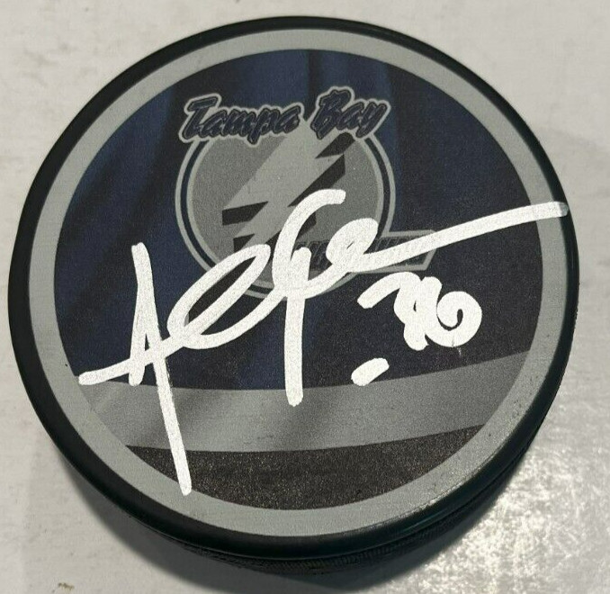 ANDRE ROY SIGNED TAMPA BAY LIGHTNING HOCKEY PUCK W/ CASE COA