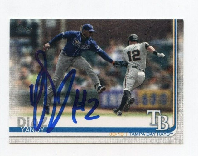 YANDY DIAZ SIGNED 2019 TOPPS BASEBALL CARD AUTO COLLECTIBLE MEMORABILIA