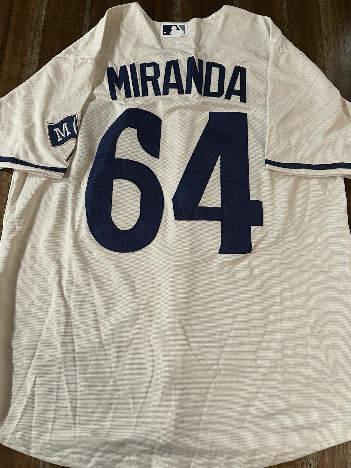 Jose Miranda ‘Minnesota Twins’ Stitched Jersey Men’s Large BRAND NEW