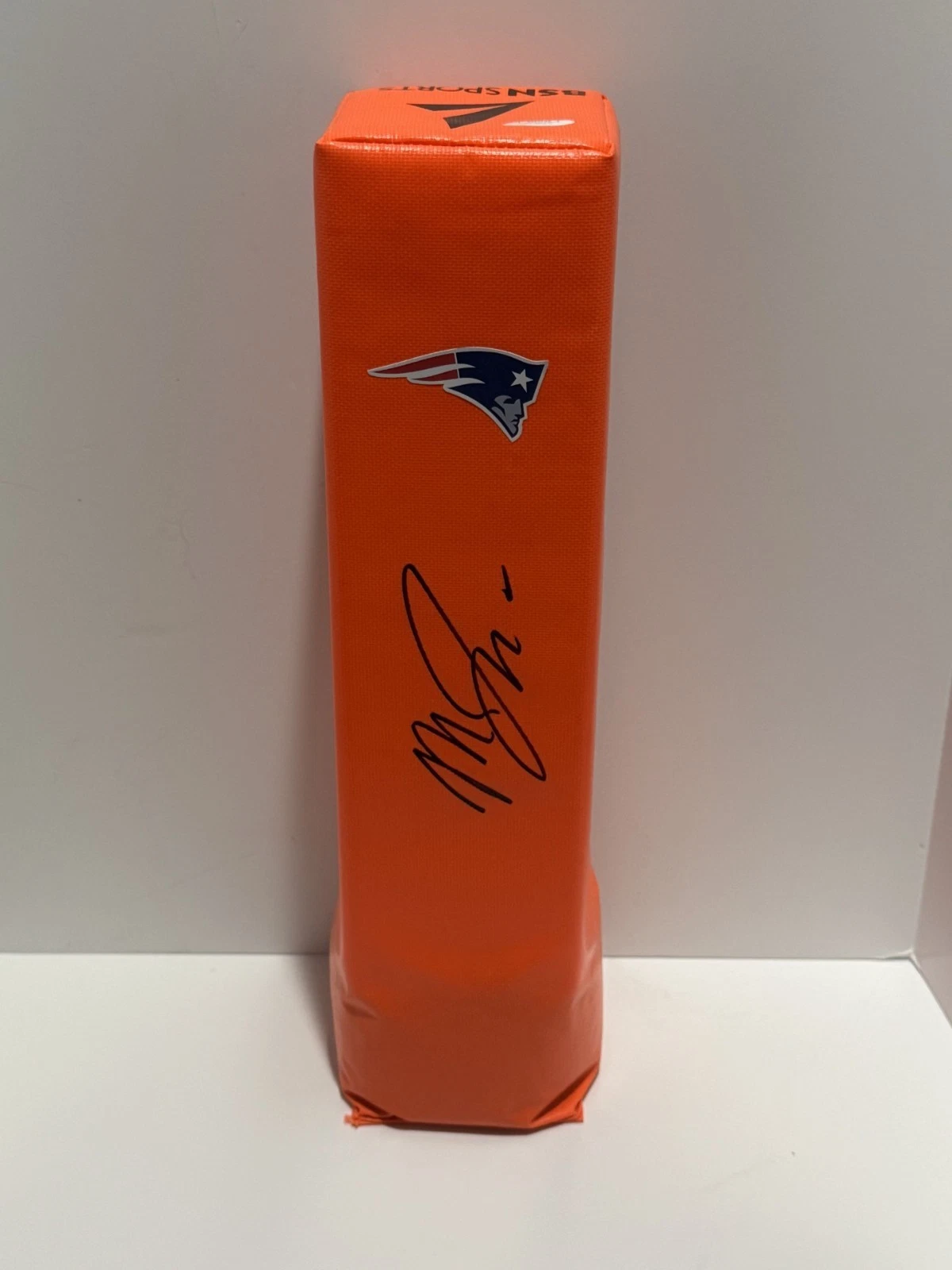MARCUS JONES SIGNED TOUCHDOWN PYLON NEW ENGLAND PATRIOTS PROOF JSA COA