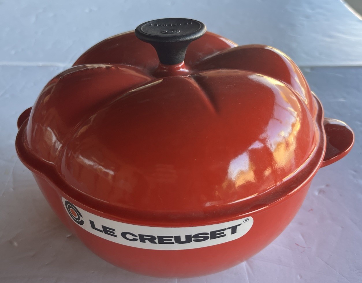 LE CREUSET Red Tomato Enamel Cast Iron Dutch Oven 2L Vintage