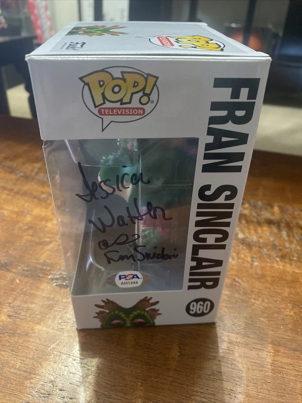 Jessica Walter Signed Fran Sinclair Funko POP Psa Dna Coa Autographed Dinosaurs