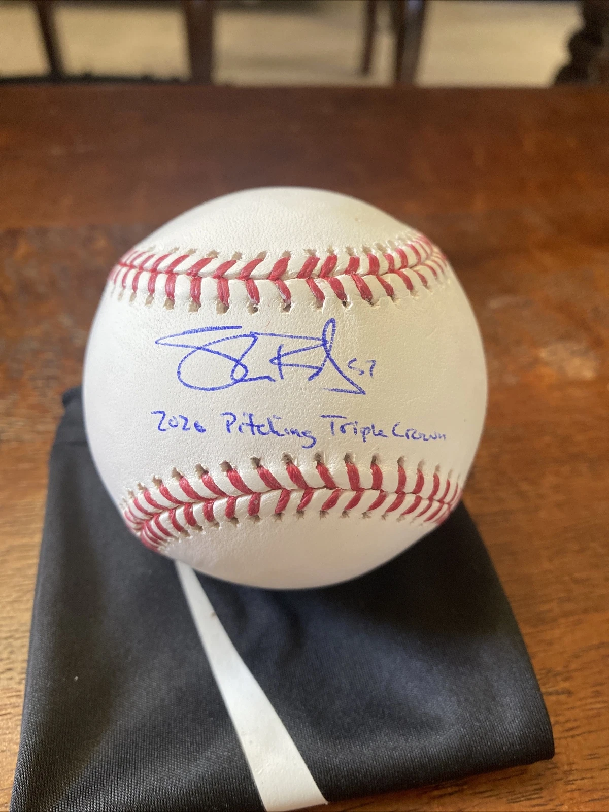 Shane Bieber Signed Baseball Cleveland Indians Beckett BAS Coa 2020 Triple Crown