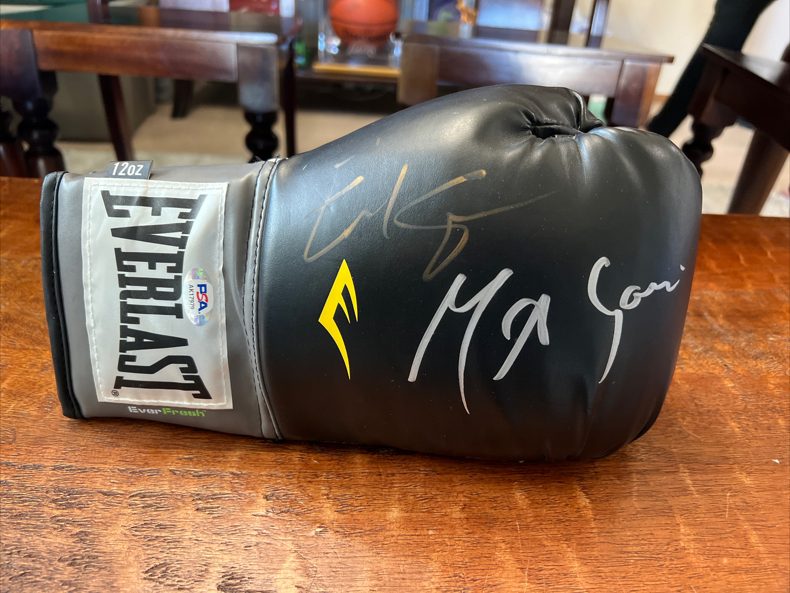 Mikey Garcia Errol Spence Jr Signed Boxing Glove Psa Dna COA Autographed
