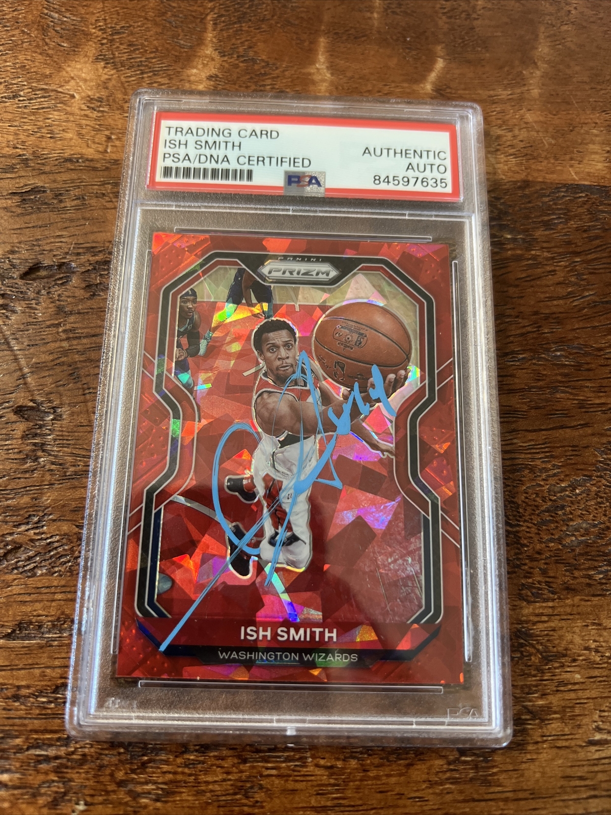 Ish Smith Signed Prizm Card Psa Dna Coa Slabbed Autographed Wizards