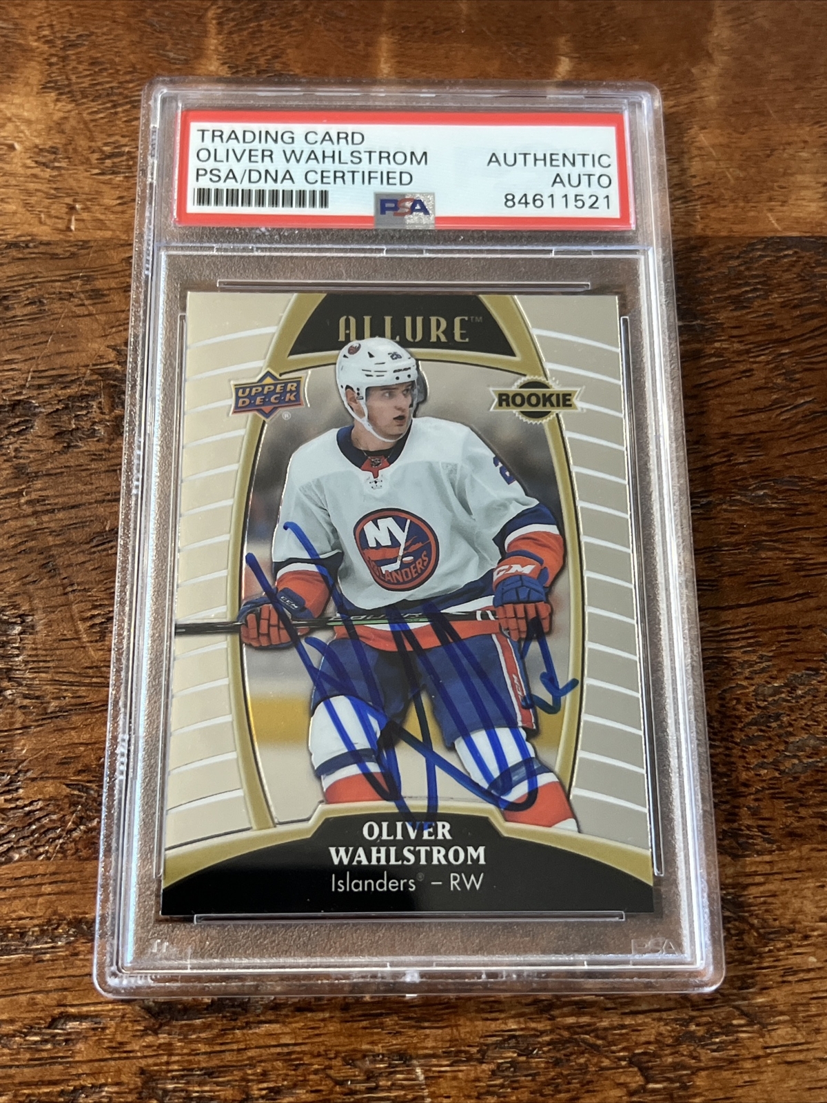 Oliver Wahlstrom IP Signed Allure Rookie Card Psa Dna Coa Slab Islanders