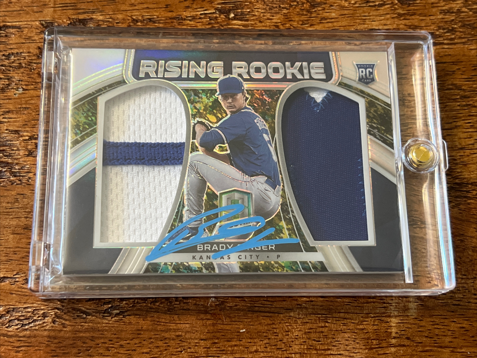 Brady Singer IP Signed Spectra Game Worn Jersey Patch Card Psa Dna Coa Royals