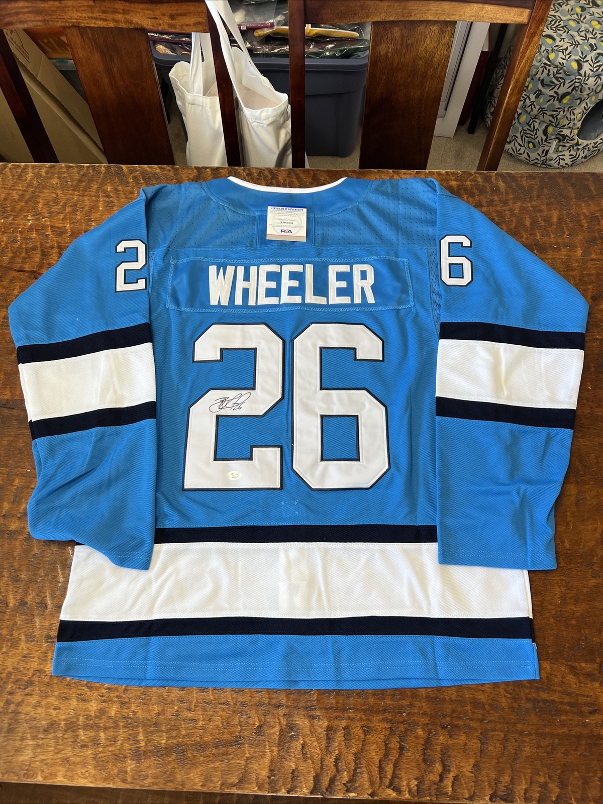 Blake Wheeler Signed Winnipeg Jets Jersey Psa/Dna Coa Autographed