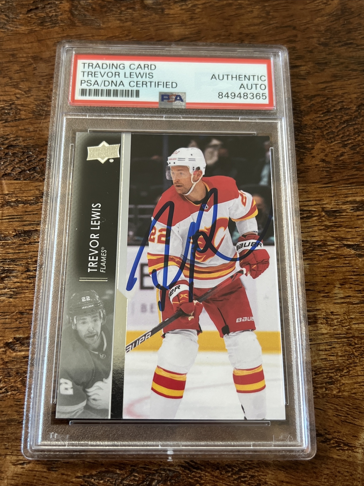 Trevor Lewis IP Signed Upper Deck Card Psa Dna Coa Slab Autographed Flames
