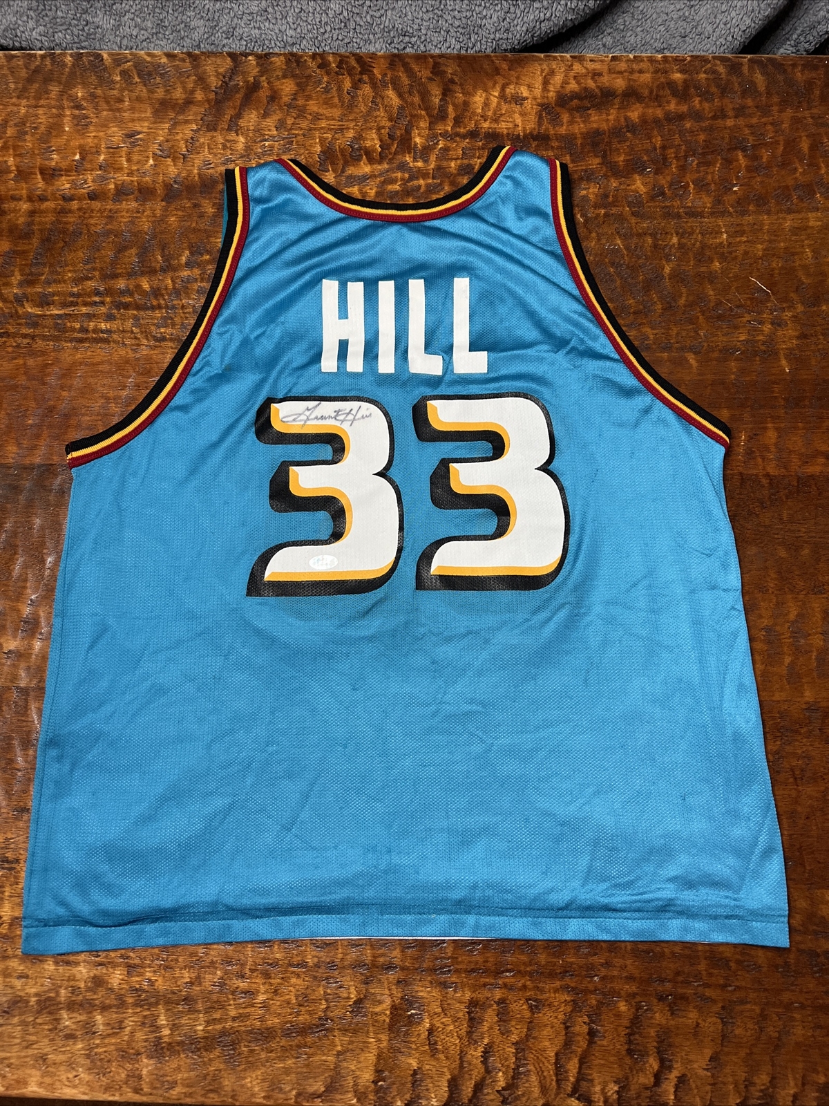 Grant Hill Signed Detroit Pistons Jersey PSA DNA Coa Autographed
