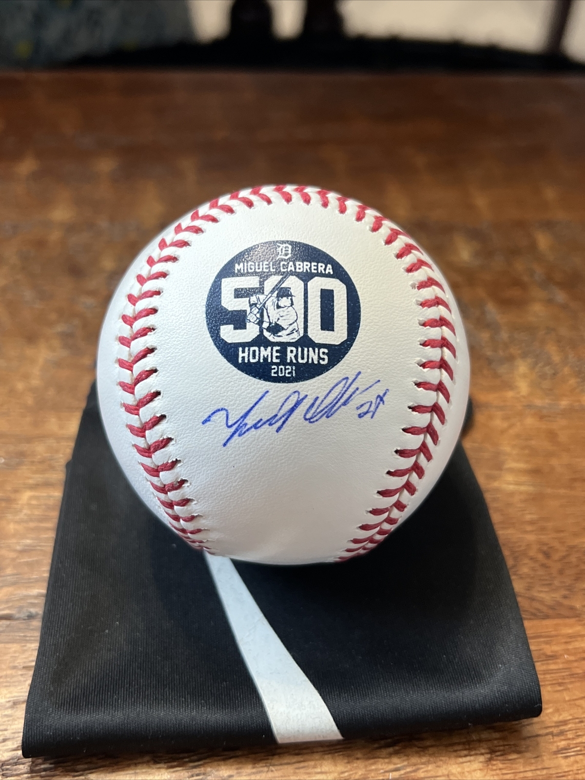Miguel Cabrera Signed 500 Home Runs Logo Baseball JSA Coa Autographed Tigers