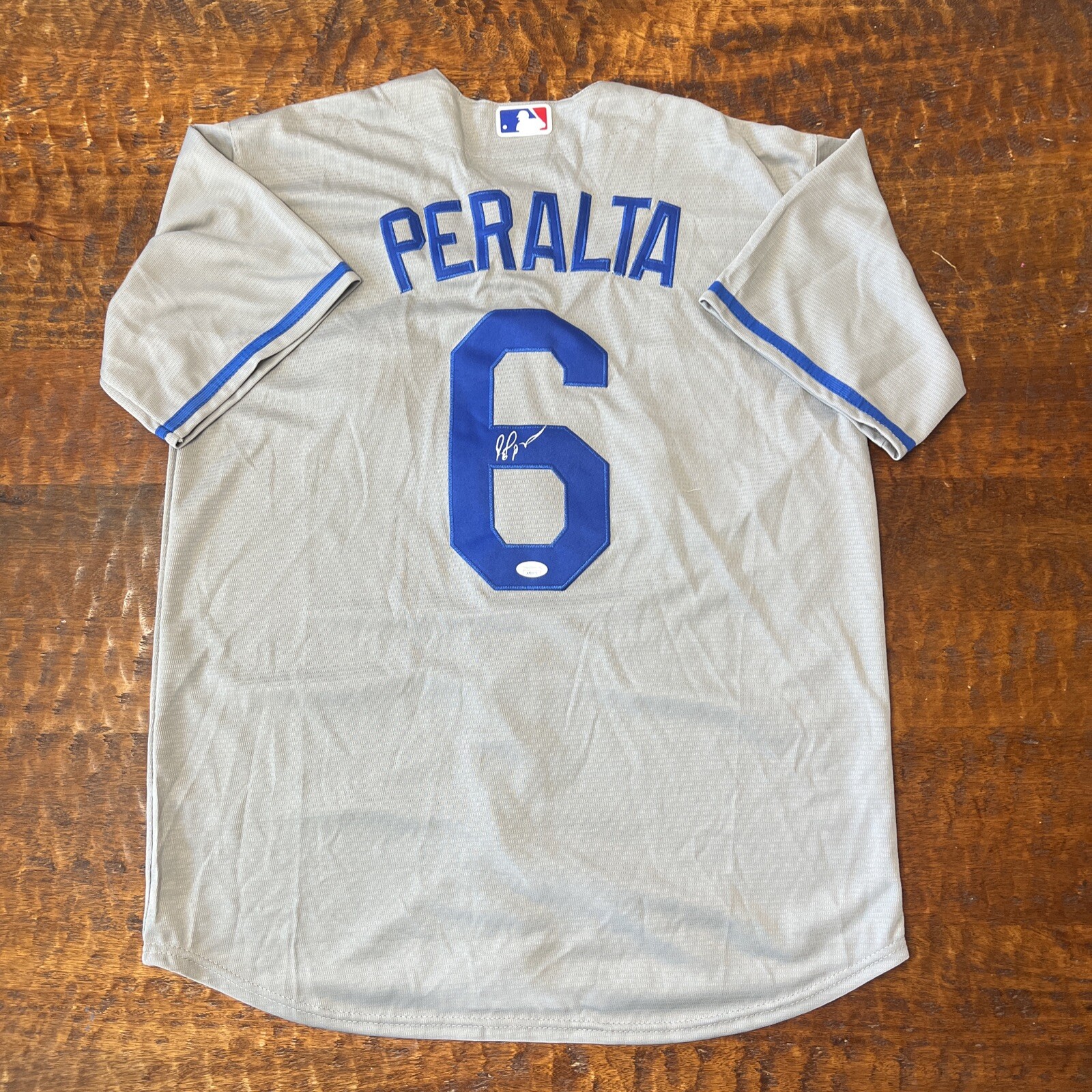 David Peralta Signed Los Angeles Dodgers Jersey JSA Coa Autographed