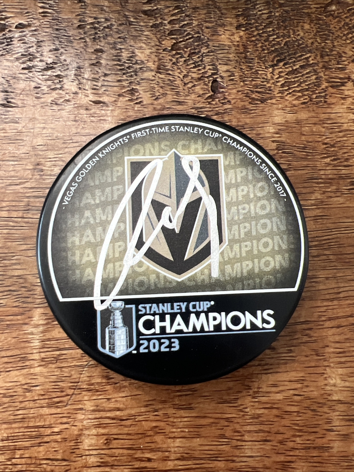 Reilly Smith Signed 2023 Stanley Cup Champions Puck JSA Coa Golden Knights