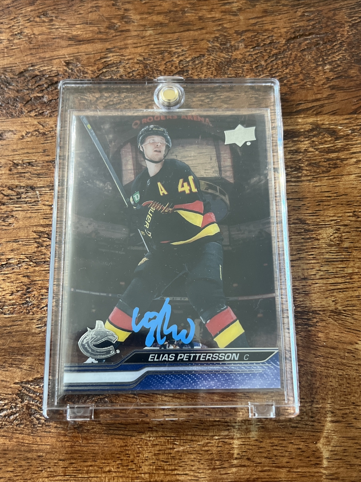 Elias Pettersson IP Signed Upper Deck Clear Cut Card JSA Coa Autographed Canucks
