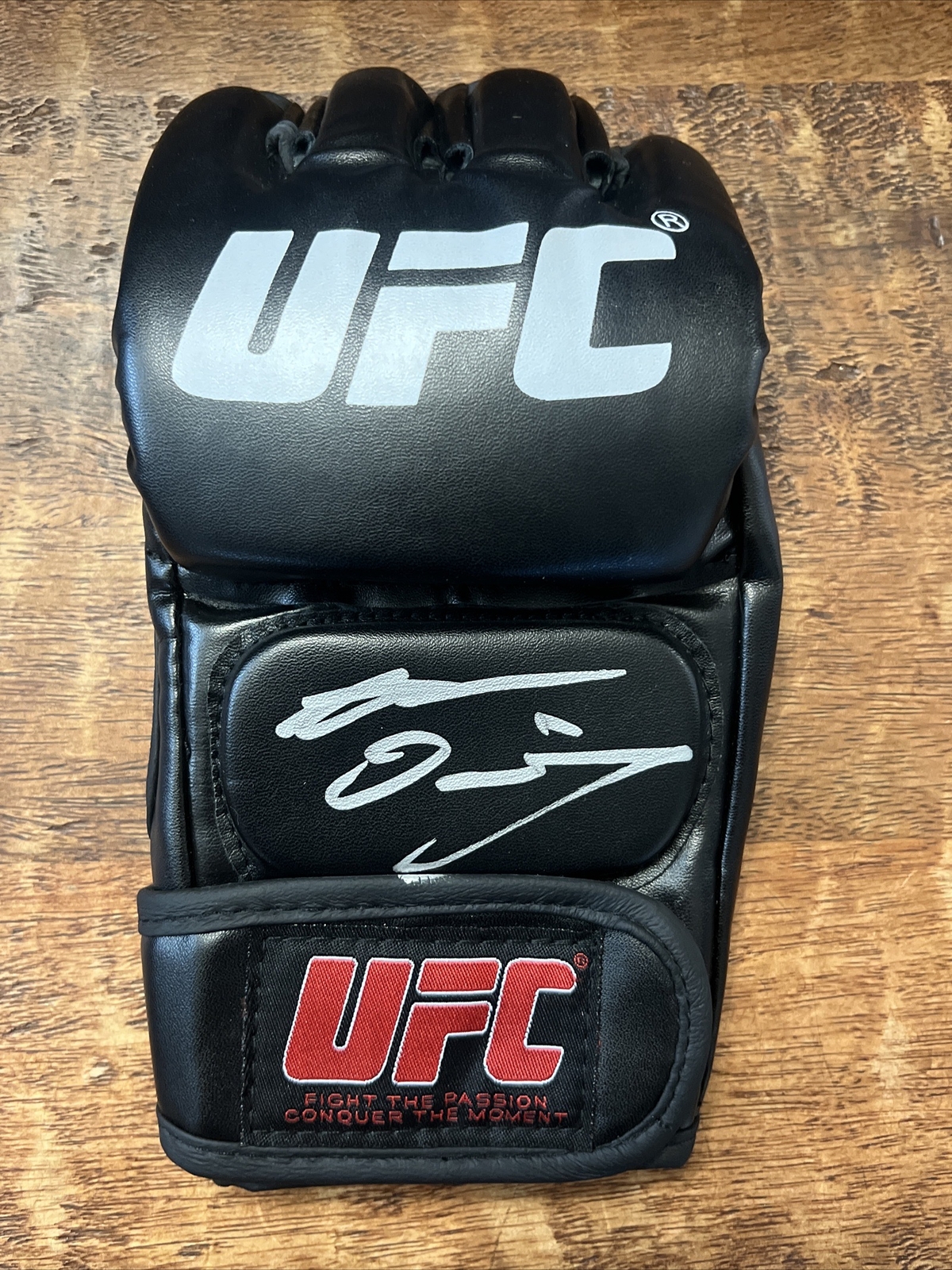 Nate Diaz Signed UFC MMA Glove JSA Coa Autographed