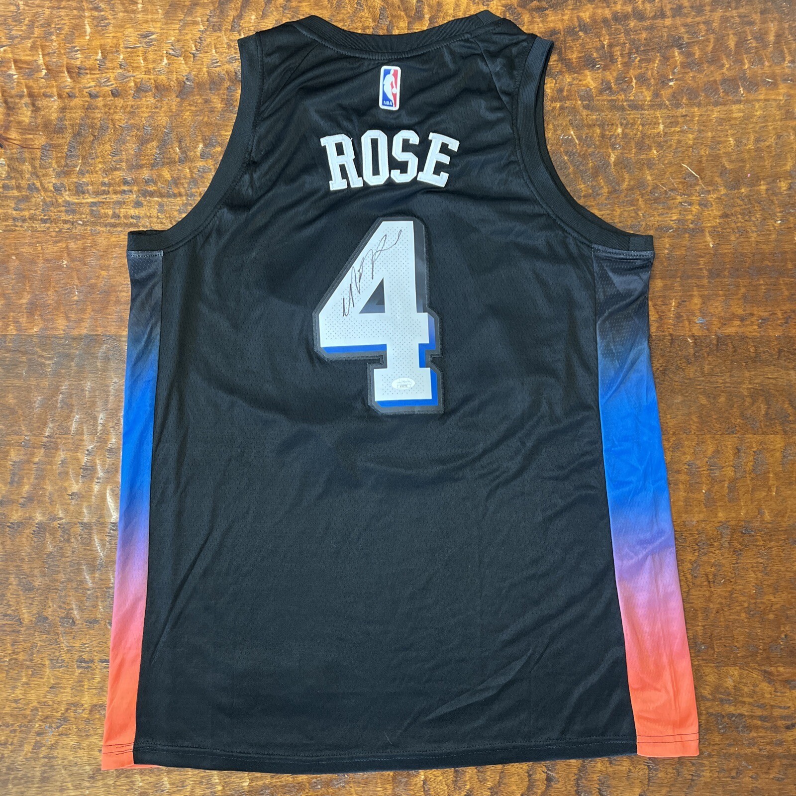 Derrick Rose Signed New York Knicks Jersey JSA Coa Autographed