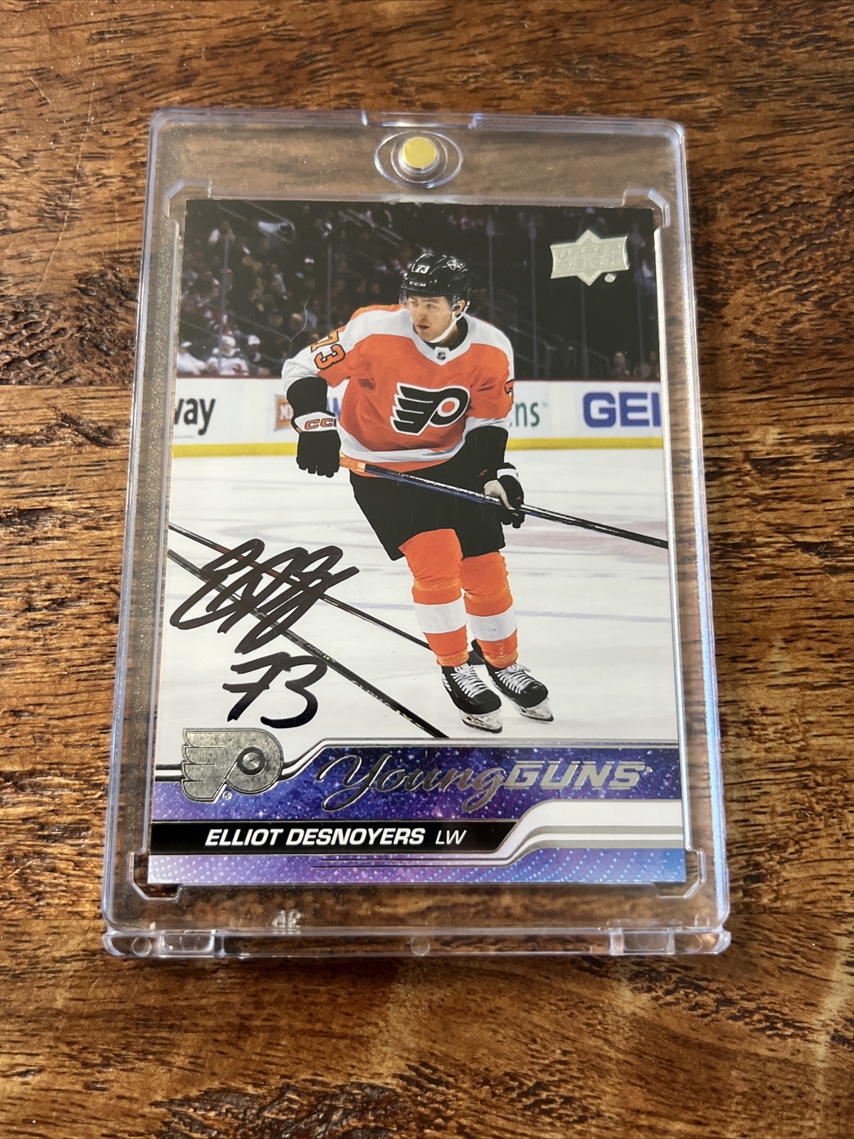 Elliot Desnoyers IP Signed UD Young Guns Card JSA Coa Flyers Autographed