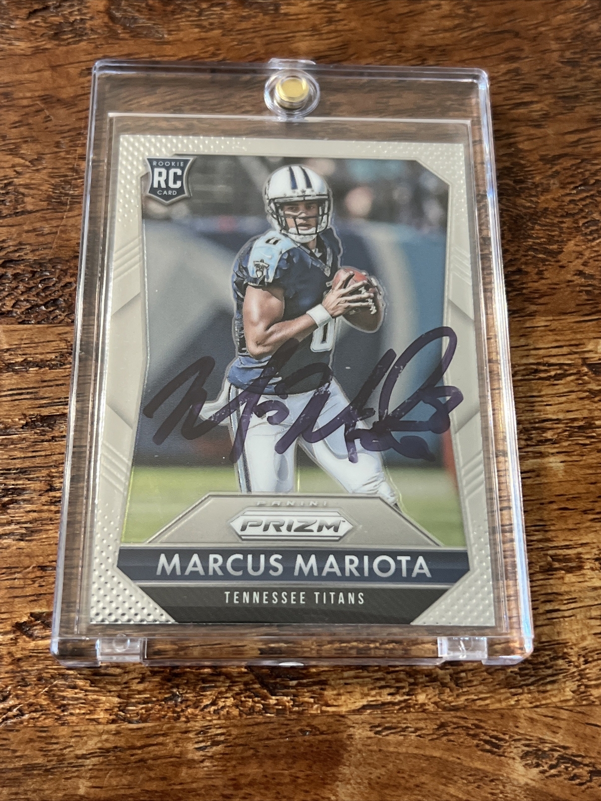 Marcus Mariota IP Signed Prizm Rookie Card Psa Dna Autographed Titans Oregon